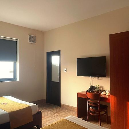 Hotel Khach San Hoa Binh Quang Tri Dong Ha Zewnętrze zdjęcie