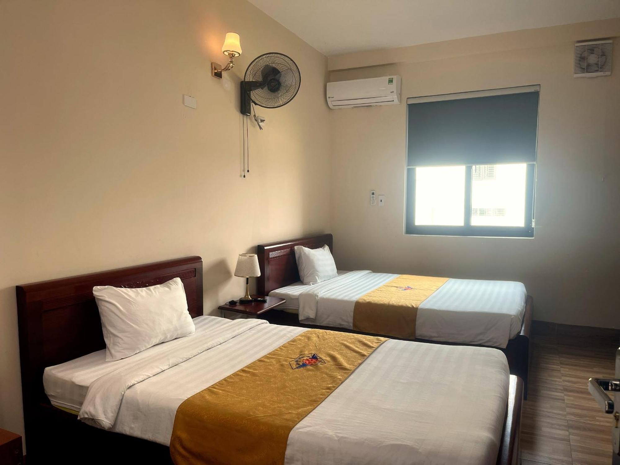 Hotel Khach San Hoa Binh Quang Tri Dong Ha Zewnętrze zdjęcie